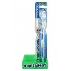 9014200008170 Mentadent Spazzolino Tecnic Clean Medio 1pz